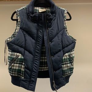 Miss Me   Zip up vest